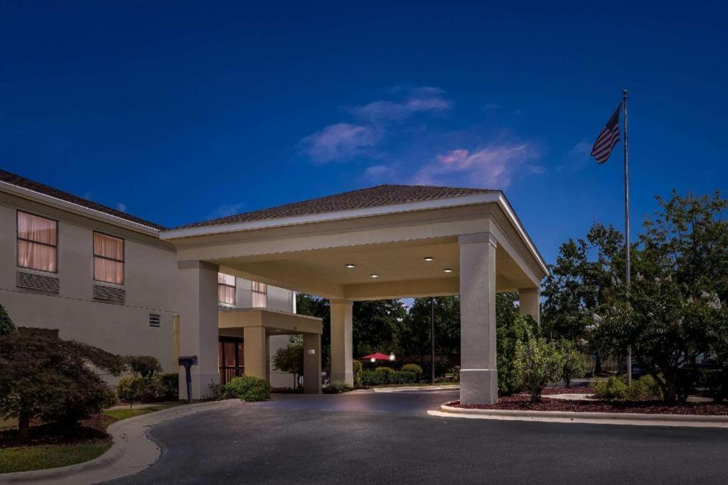Comfort Inn Clinton Екстериор снимка